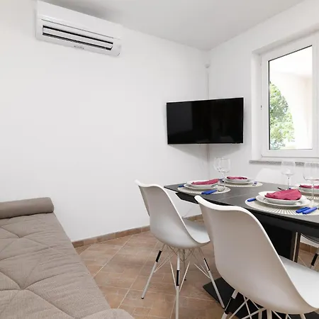 Lovely In With Kitchen Medulin