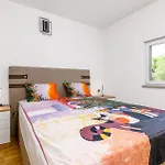 Pet Friendly In With Wifi بيت للعطل ميدولين